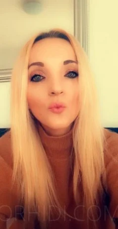 Süße Anastasia