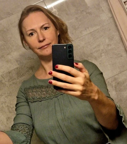 Simone