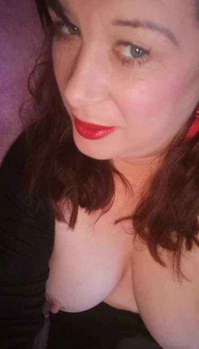 NEU LARISSA NEU DREIER MIT FREUNDIN KARINA !!