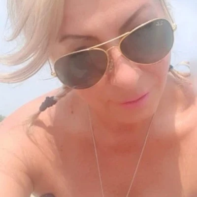 Julia Milf