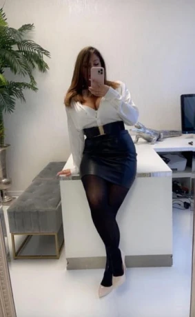 Lena Neu Top Service