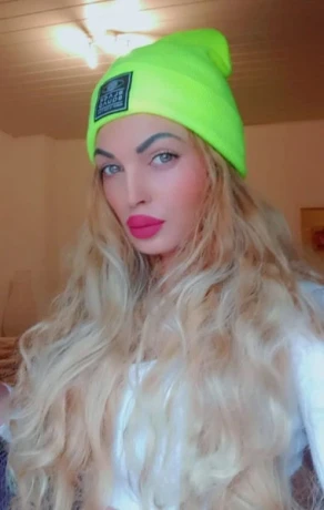 Süße Denisa 26J. Ganz Neu / Privat a. H+H + LKW Besuche