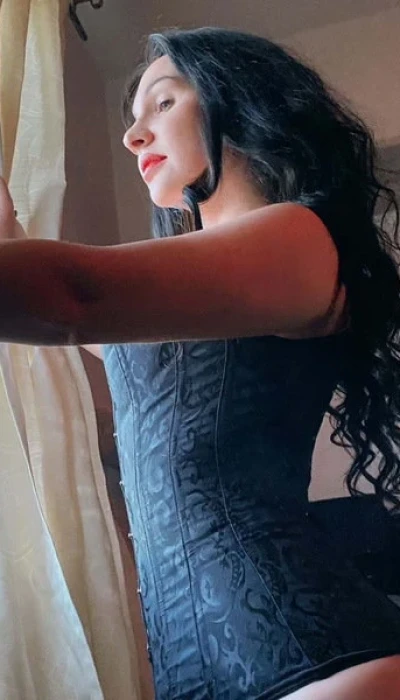 Scarlett 1