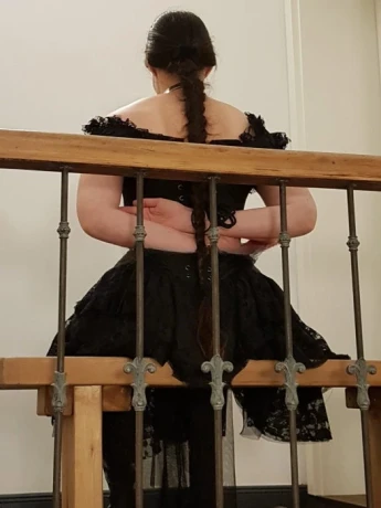 Daryah Escort