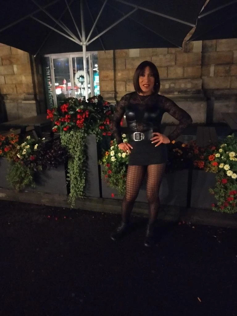 Trans Nicki Heisse Latina Neu 285cm