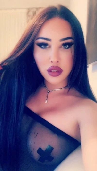Trans Aleyna