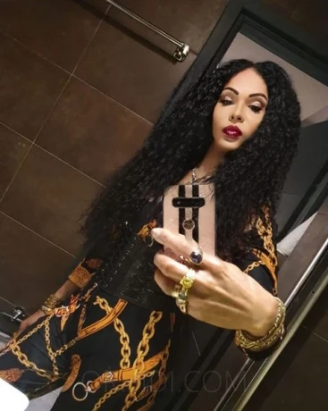 TS Vanessa XXL