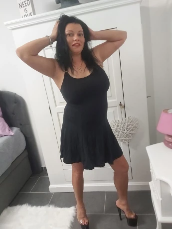 Olivia 28