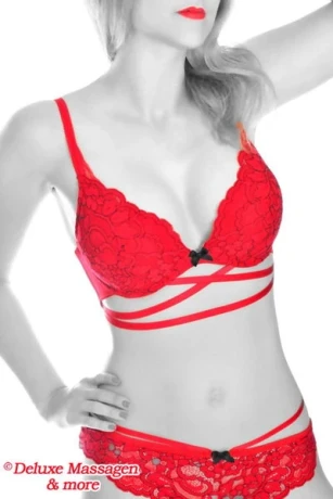 Sweet Sexy Laura Bei Deluxe Massage More