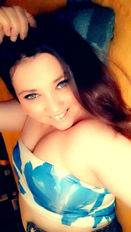 Kamilla Aus Ungarn