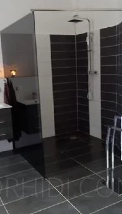 Haus No1-Kein Club-Privathaus