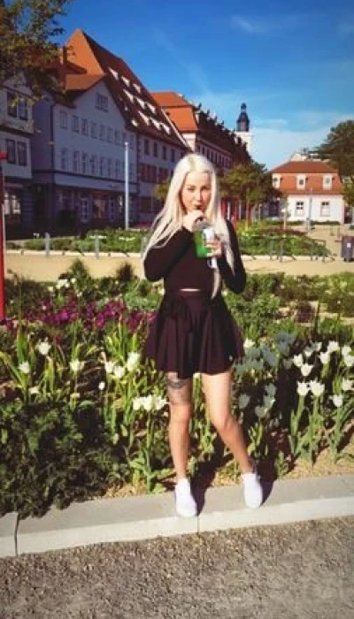 Deutsche Dame für Neuanfänger (echt/privat/diskret)