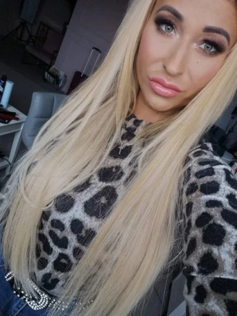 Angelika Kiss Aus Pl