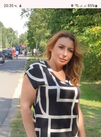 Angela 88