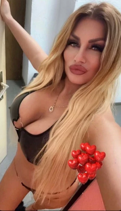 Lady Aylin Köln
