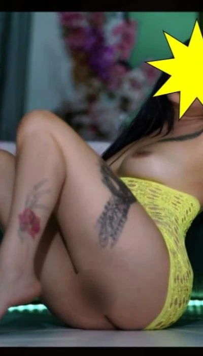Donna Im Villa Erotica