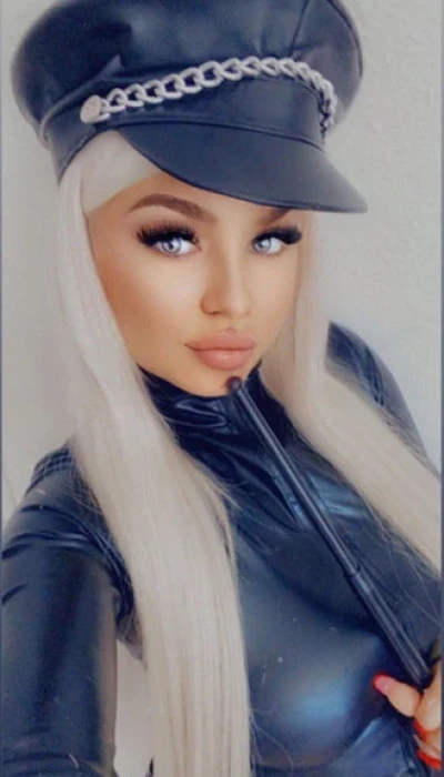 Jungdomina 27jcomtesselady Lola