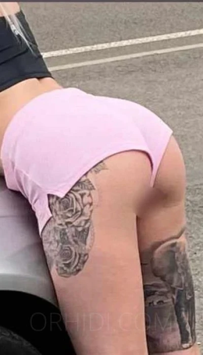 Deutsche junge(18+) Dame 100% echte Bilder