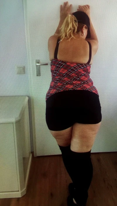 Kathy 62