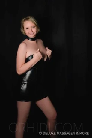 Lisa bei Deluxe Massage & more