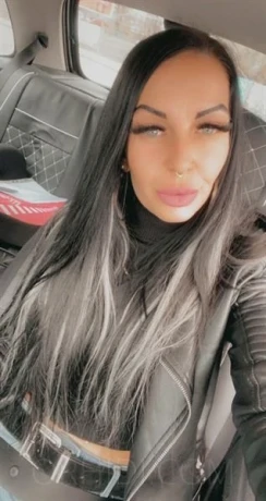 Lady Deluxe Kayla