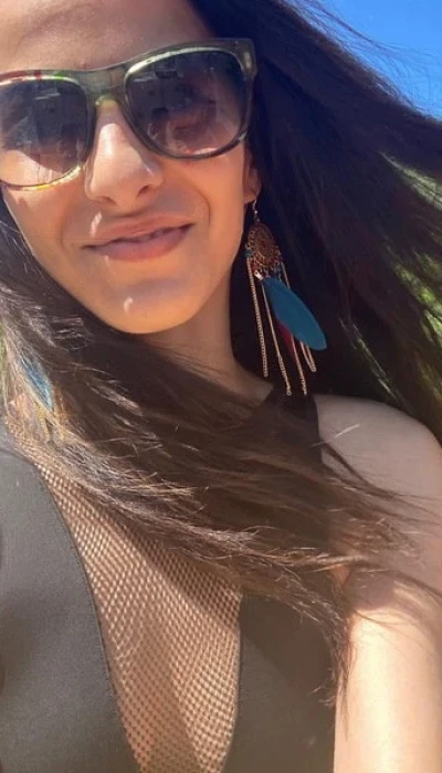 Melina52