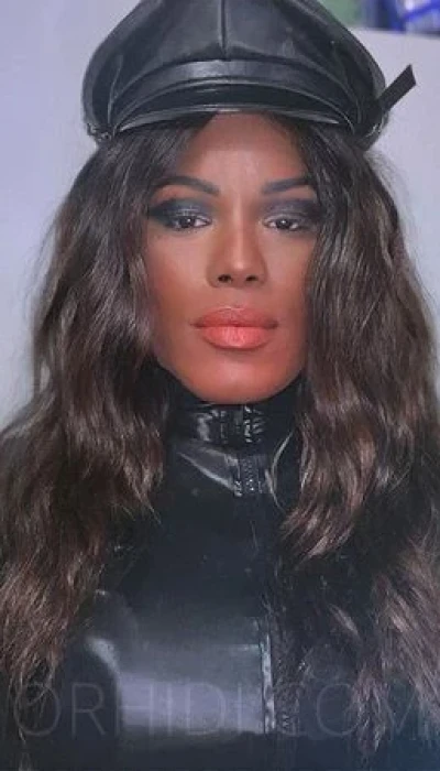 Brandneu TS Mistress Donatella