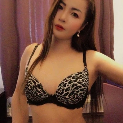 Nadia Top Service Massage