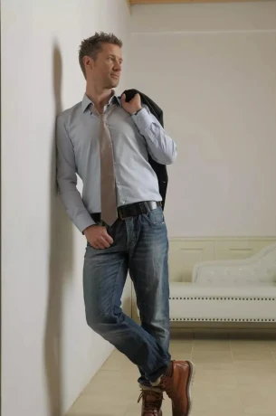 The Most Attractive And Stylish High Class Straight Male Escorts