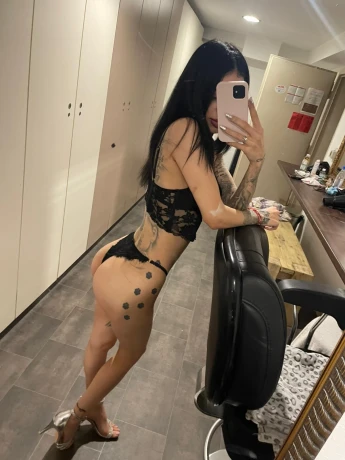 Hot Deea
