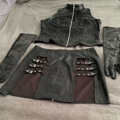 NEU!!! Lady Julia