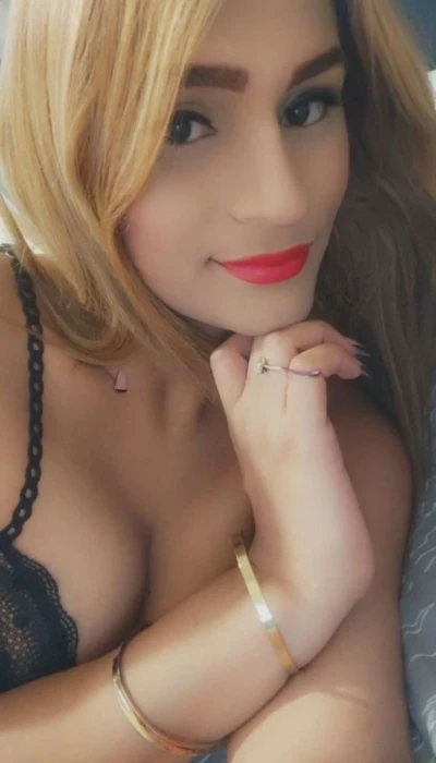 Leslie Ts