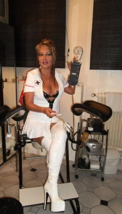 Bizarrlady Angelique