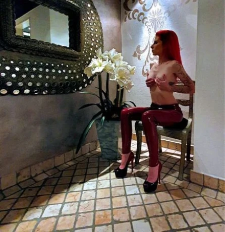 Deutsche Nicky * privat & diskret*