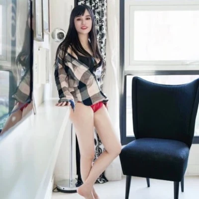 Lili 001