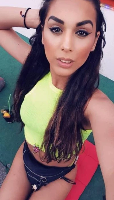 Eva Red One