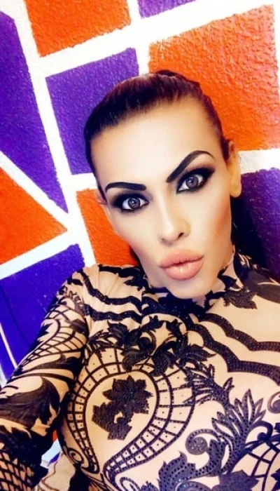 Ts Nikita Ganz Privat