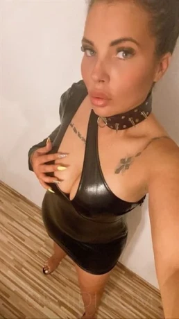 Herrin Lexy Fetisch Bizzar Domina
