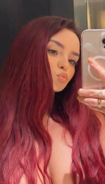 Mia