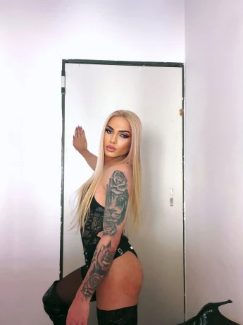 Emanuela008