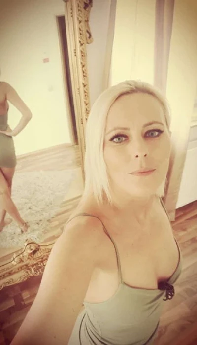 Squrtng Queen Tatjana
