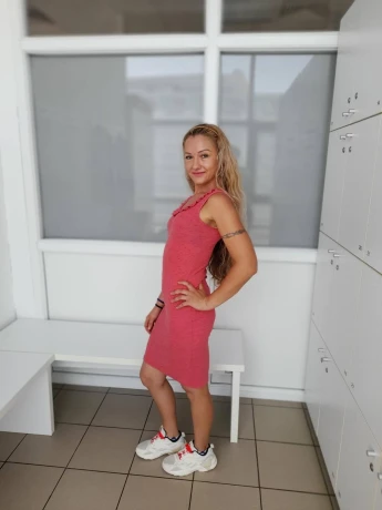 Yana2