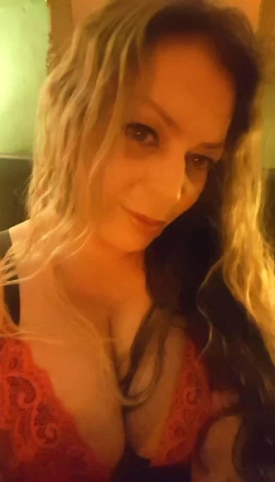 Deutsche Sexy Milf Laura