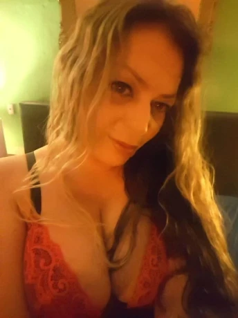Deutsche Sexy Milf Laura