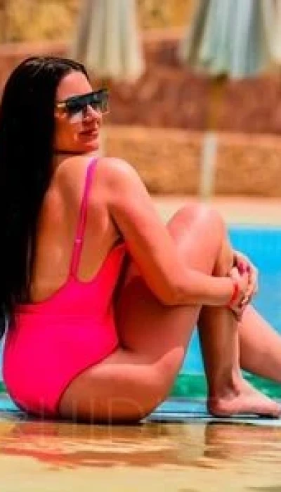 Michelle bei Massage Salon Kompliment