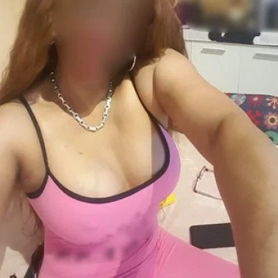 Sandra  GANZ PRIVAT/DISKRET
