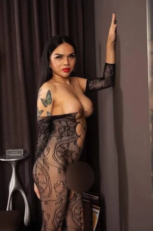 Ts Nadia Top Massagen