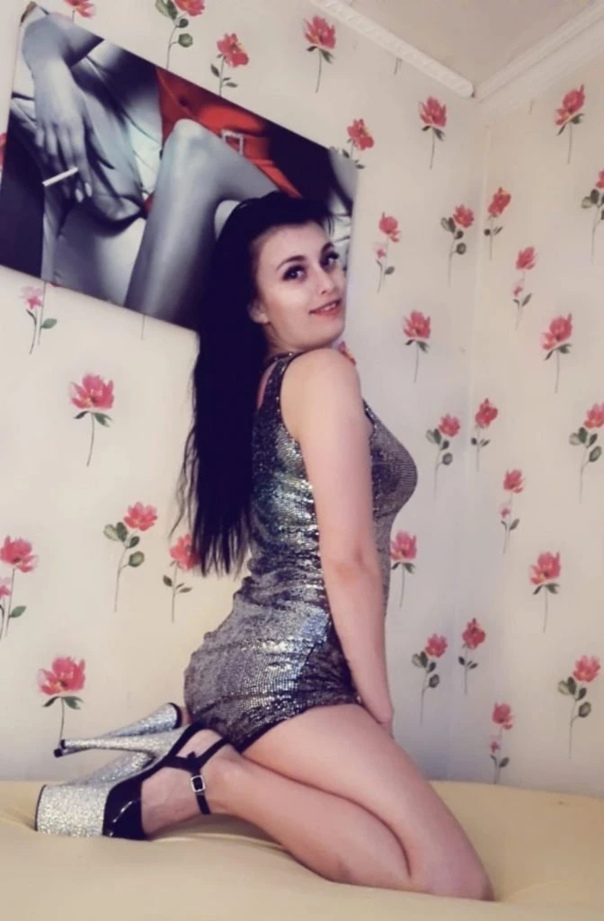 Nicoleta 23