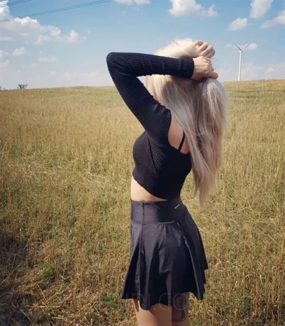 Deutsche junge(18+) Dame 100% echte Bilder