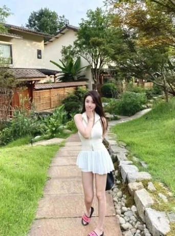 Laura